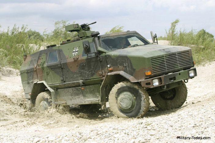 Almanya'dan peşmergeye Dingo'lu yardım paketi