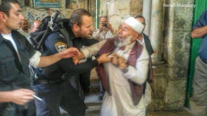 Mescid-i Aksa'da İsrail terörü