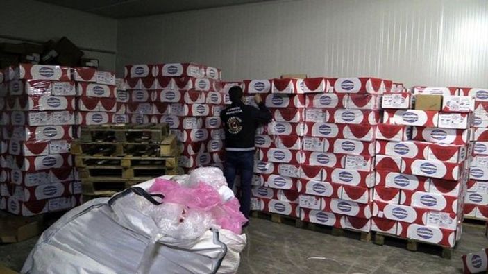 Bakan Canikli: Bin 44 ton kaçak et yurt içine sokuldu