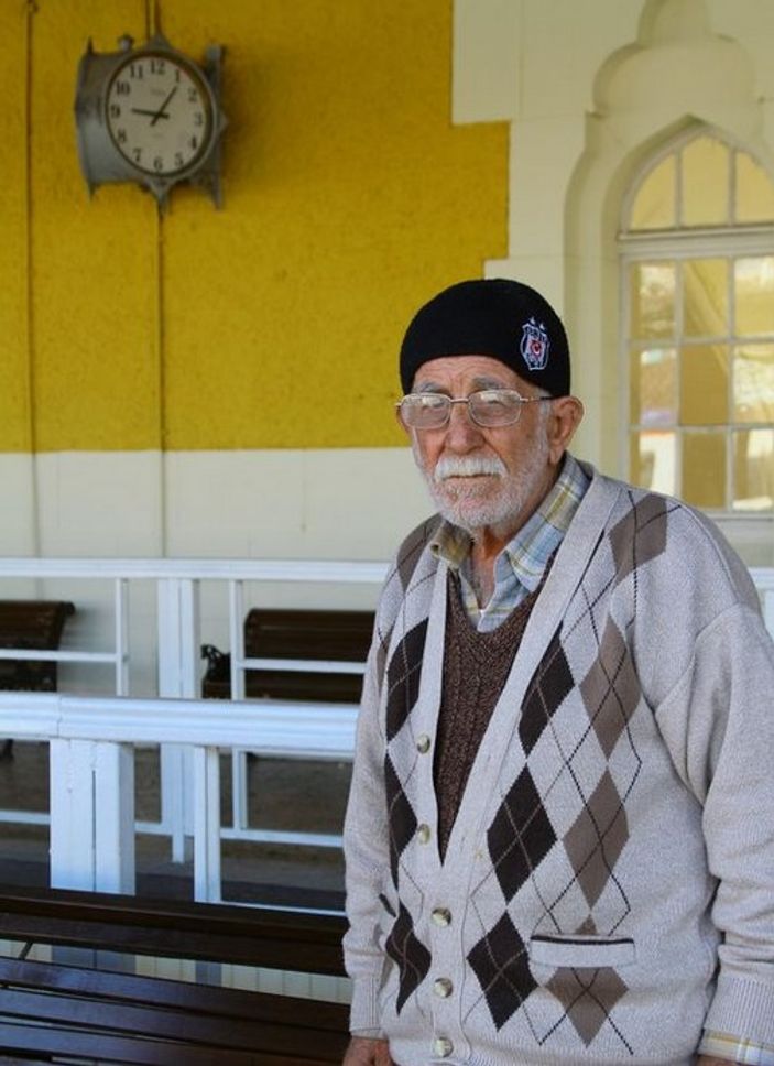 Saat 9'u 5 geçe Türkiye'de hayat durdu İZLE