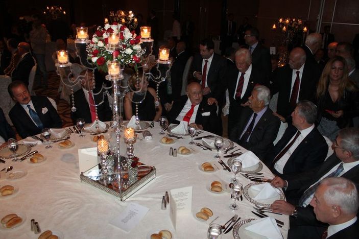 Süleyman Demirel: 100'üncü yaşımı görmek istiyorum İZLE