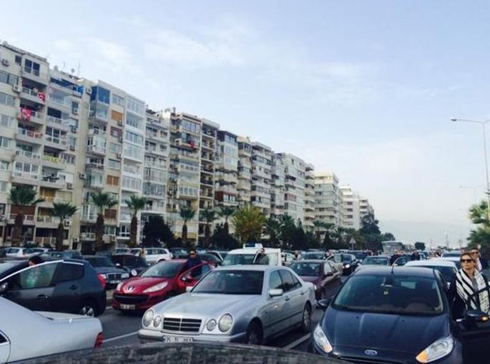 Saat 9'u 5 geçe Türkiye'de hayat durdu İZLE