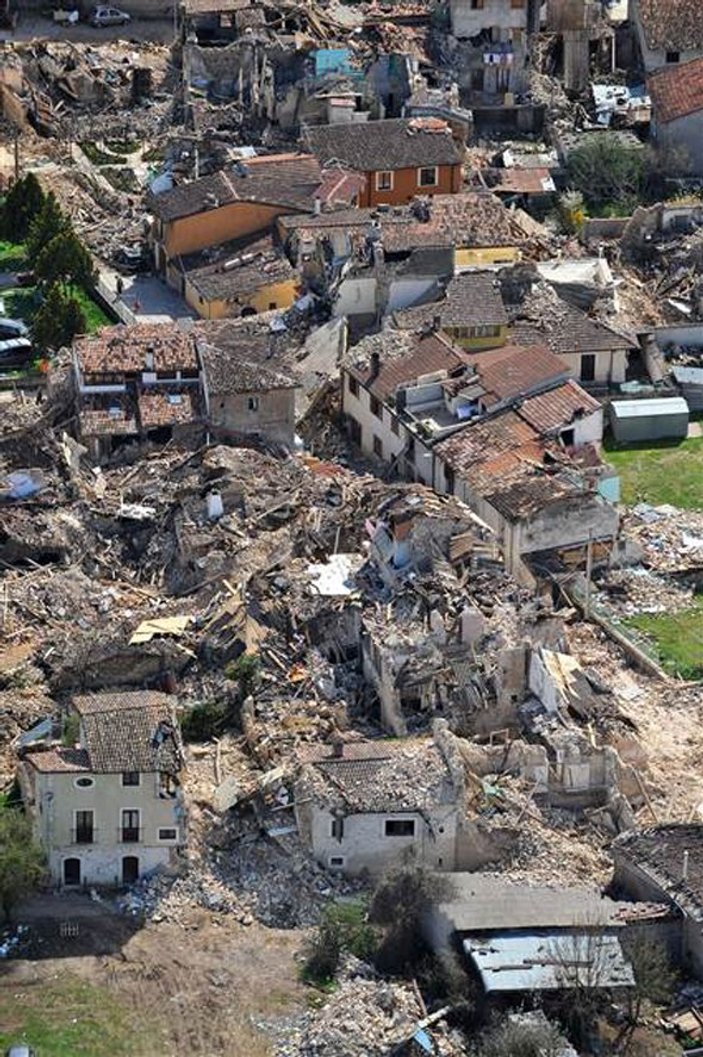 Depremi öngöremeyen İtalyan uzmanlar ceza almadı