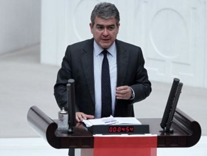 Süheyl Batum'dan istifa açıklaması