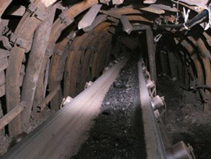 Çin'de maden faciası: 21 ölü