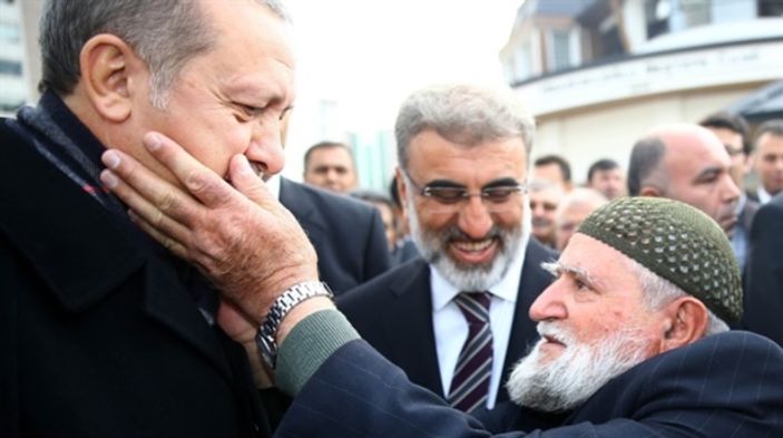 Şehit babası Erdoğan'ı duygulandırdı