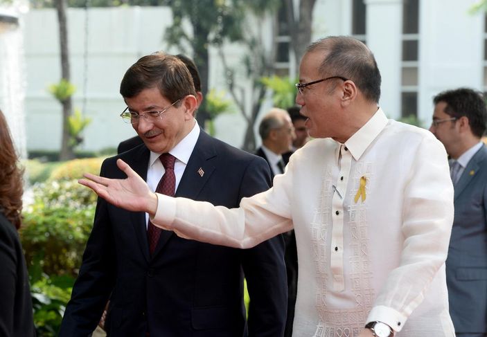 Başbakan Davutoğlu Filipinler’de