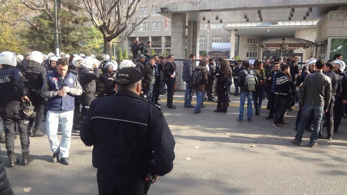 DTCF'de olaylar nedeniyle eğitime ara verildi İZLE