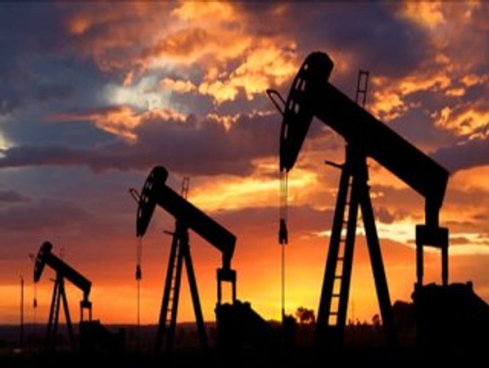 İran ve Venezuela'dan petrol anlaşması