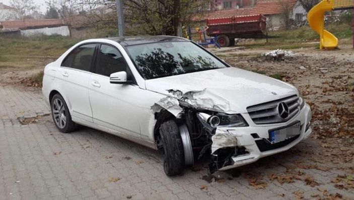 Süper Loto talihlisi Edirneli lüks aracıyla kaza yaptı