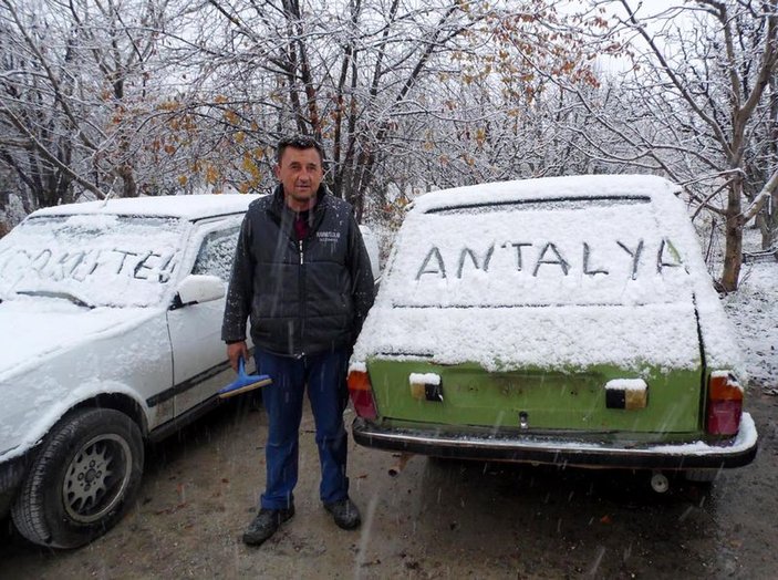 Antalya ve Ankara'da kar yağdı