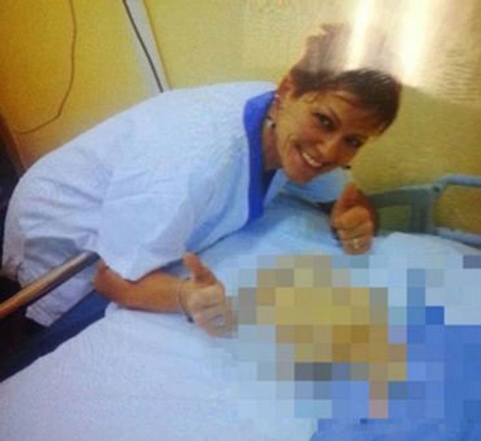 Cesetlerle selfie çeken hemşire görevden alındı