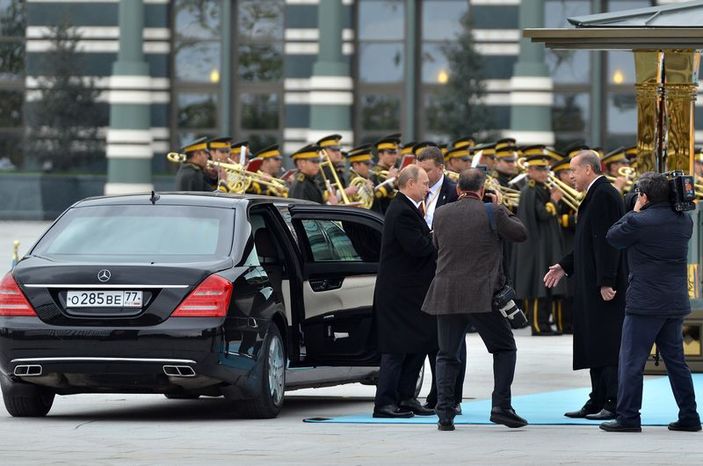 Putin Cumhurbaşkanlığı Sarayı'nda