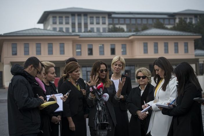 Hülya Avşar'dan Cumhurbaşkanlığı Sarayı yorumu