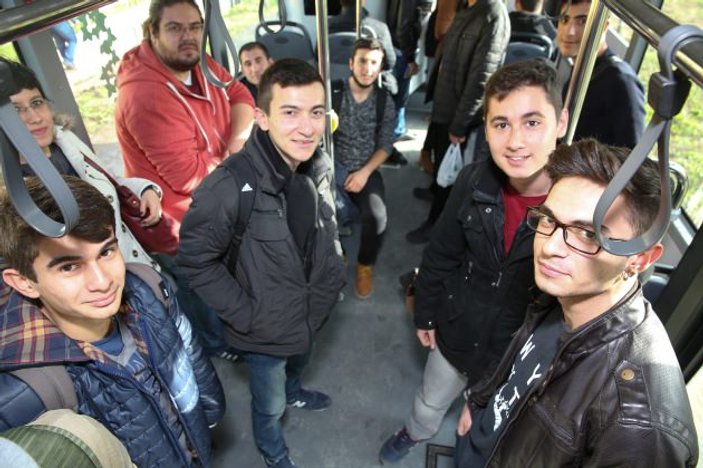 Türkiye'nin ilk elektrikli otobüsü test sürüşüne başladı