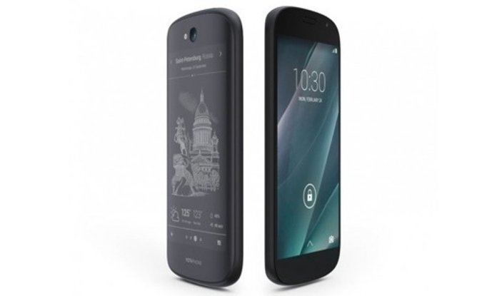 Rusya'da çift ekranlı YotaPhone 2 satışa çıktı İZLE