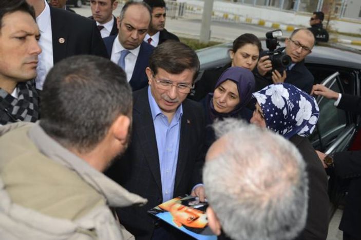 Çocukları kaçırılan aileler Davutoğlu'ndan yardım istedi