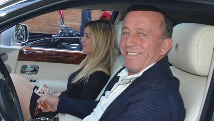 Ali Ağaoğlu'nun Hazal aşkı tam gaz devam