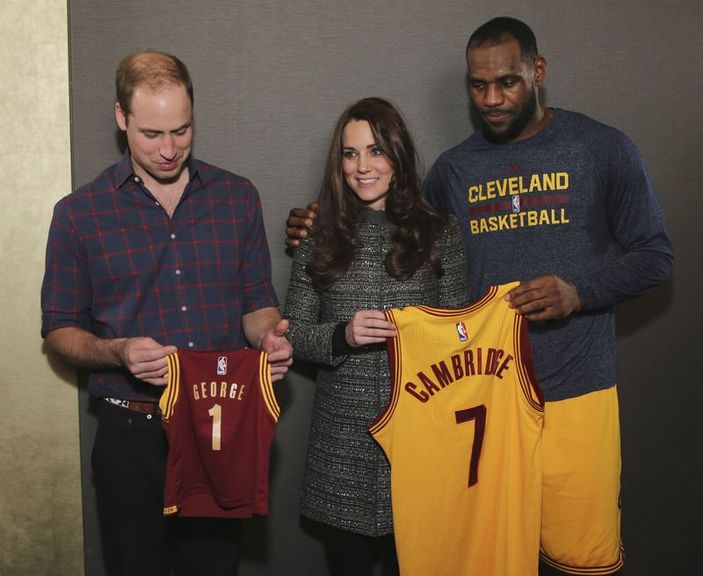 Prens William ve Kate Middleton NBA maçı izledi