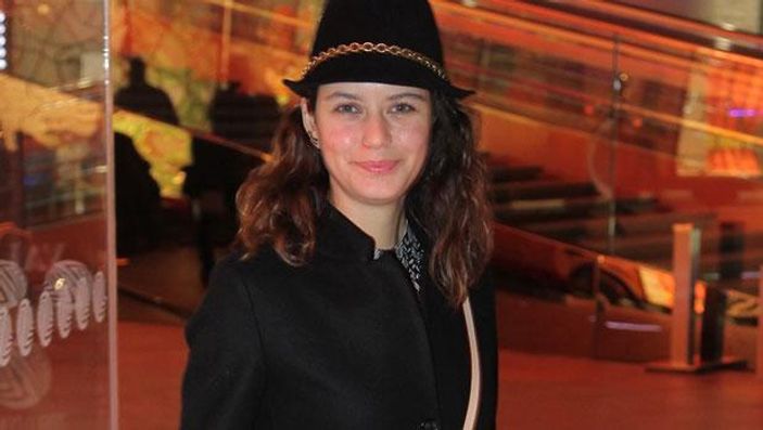 Beren Saat makyajsız