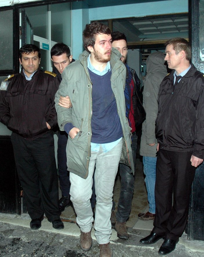 İstanbul Üniversitesi'nde arbede: 7 yaralı 18 gözaltı İZLE