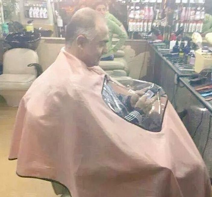 Türk tasarımcılar akıllı traş önlüğü tasarladı