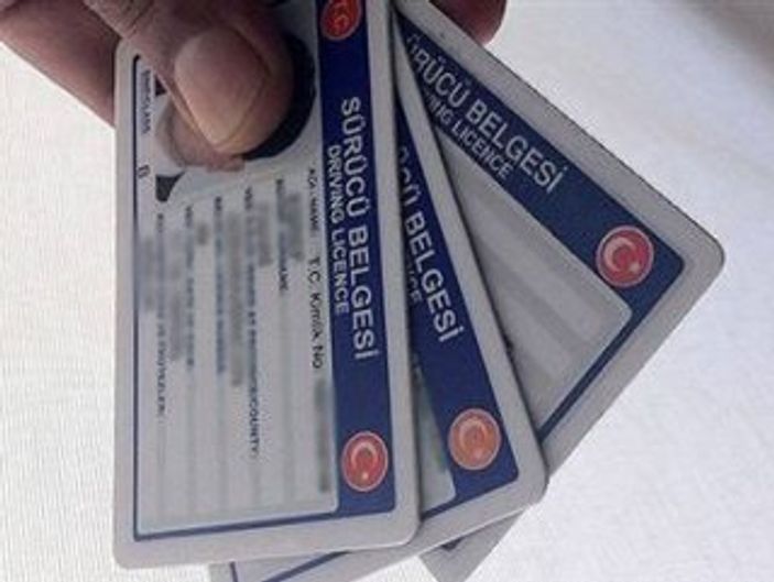 Sürücü sertifikası alan 1 milyon 725 bin kişiye uyarı