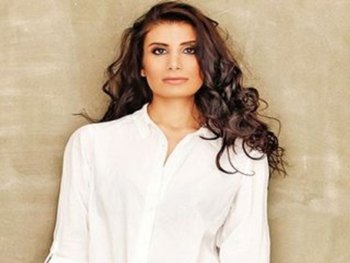 İrem Derici başarısı hakkında konuşanlara kızdı