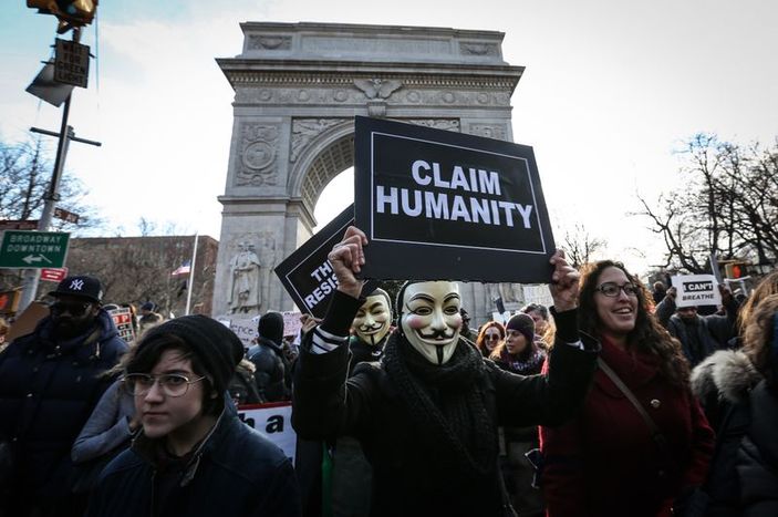 ABD'de polis şiddeti protesto edildi