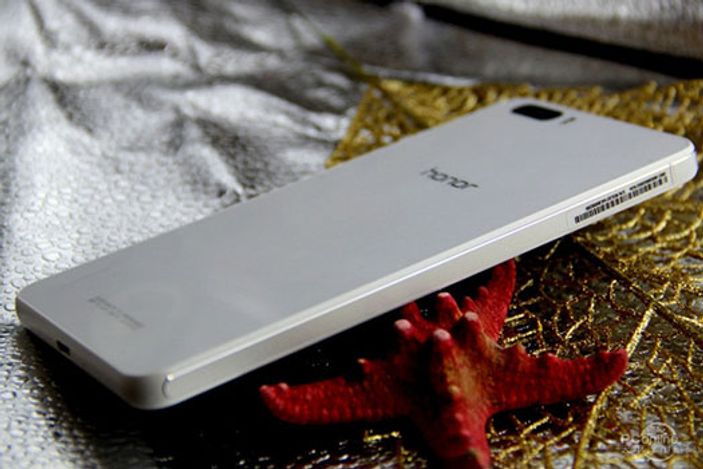 Çin'de Huawei Honor 6 Plus tanıtıldı İZLE