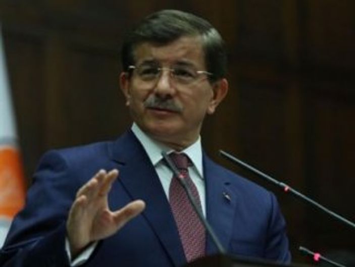 Davutoğlu: Kamuda süslü plaket hediyelere son İZLE