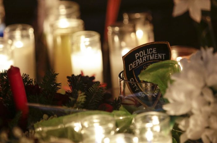 ABD'de öldürülen polis memurları için anma töreni