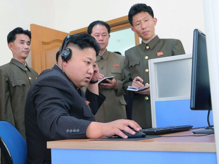 Kuzey Kore 9 saat sonra internete bağlanabildi