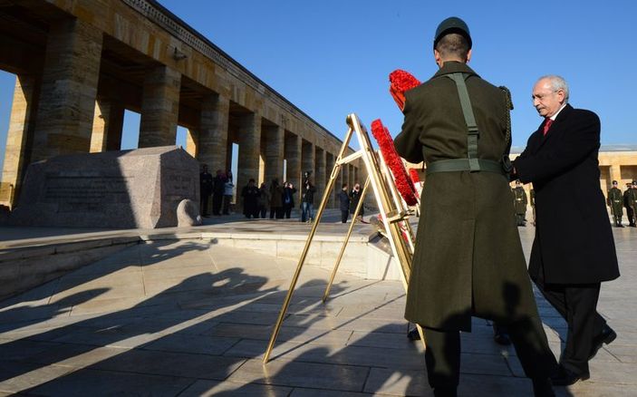 İnönü vefatının 41. yıl dönümünde anıldı İZLE