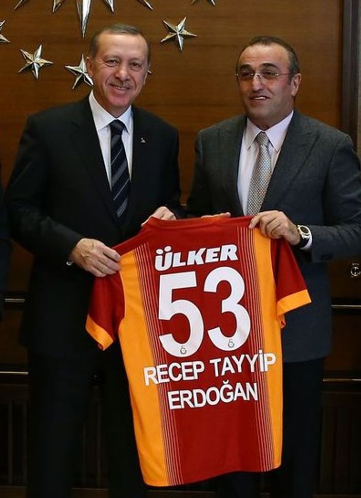 Albayrak'tan Cumhurbaşkanlığı Sarayı esprisi