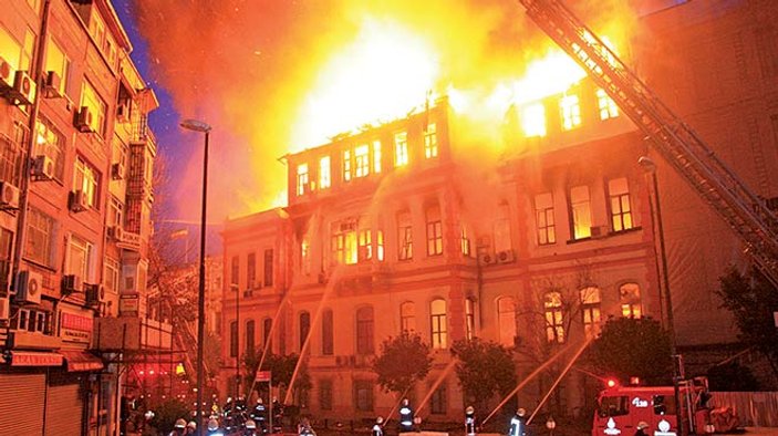 İstanbul'daki yangınların sebebi: Sigara