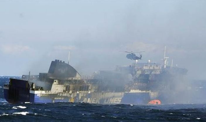 Yanan İtalyan gemisinde son durum