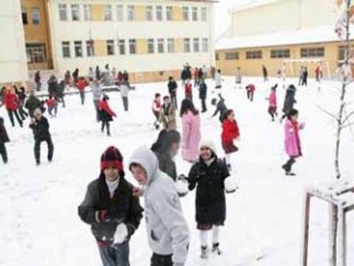 Kütahya'da okullar tatil edildi