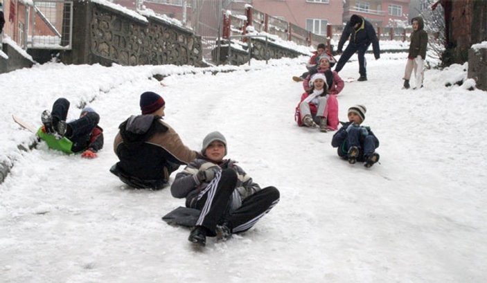 İstanbul ve 29 ilde kar tatili