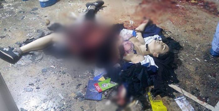 Sultanahmet'te polise saldıran canlı bombanın görüntüsü