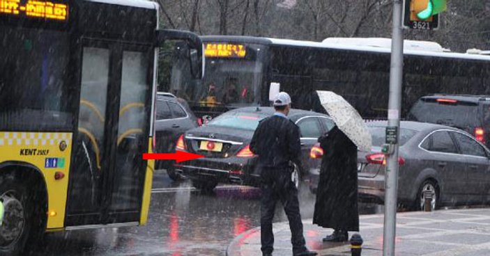 Cumhurbaşkanı Erdoğan trafikte kaldı İZLE