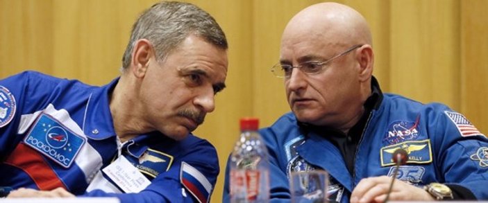 Amerikalı ve Rus astronotlar uzayda 1 yıl kalacak