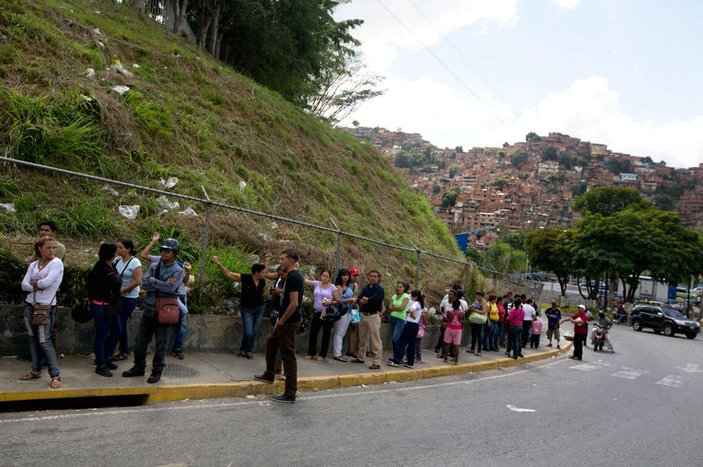 Venezuela'da karneyle ürün dağıtma sistemi