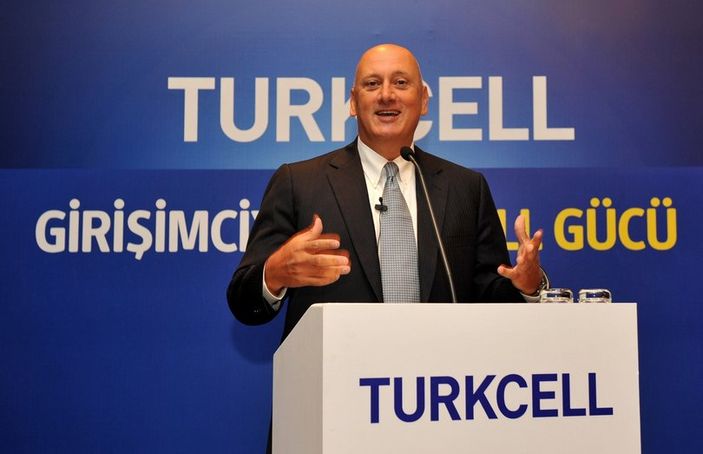 Süreyya Ciliv Turkcell'den ayrıldı