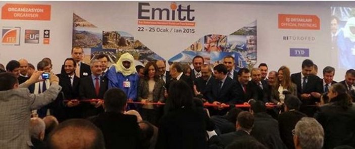 Bitlis Valisi Öztürk EMITT'in pavyona dönüştüğü söyledi