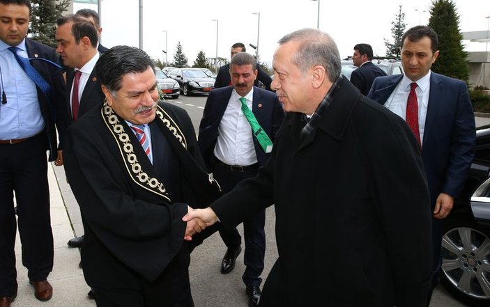 Cumhurbaşkanı Erdoğan yeni AYM üyesinin yemin töreninde