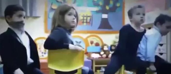 Netanyahu seçimler için bebek bakıcısı rolüne girdi