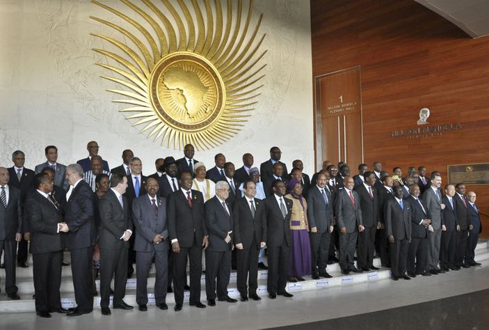 Mugabe: Afrika Afrikalılarındır