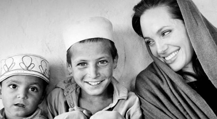 Angelina Jolie Suriyeli Musa'yı evlat edinecek