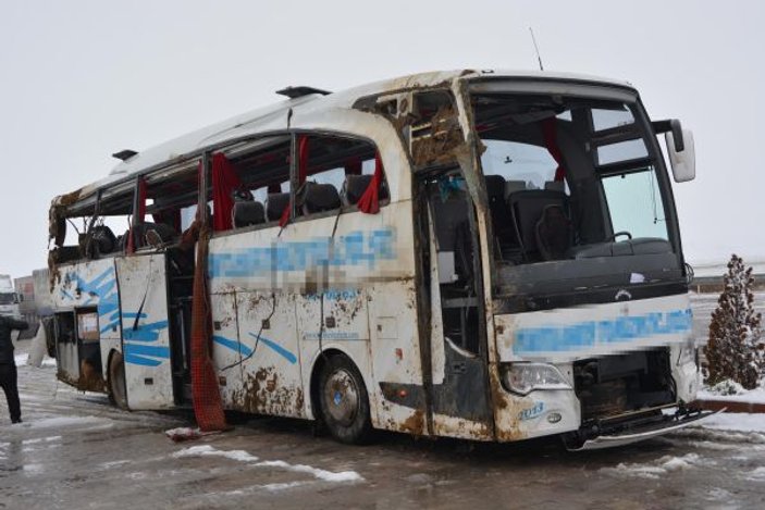 Aksaray'da yolcu otobüsü devrildi: 1 ölü 27 yaralı